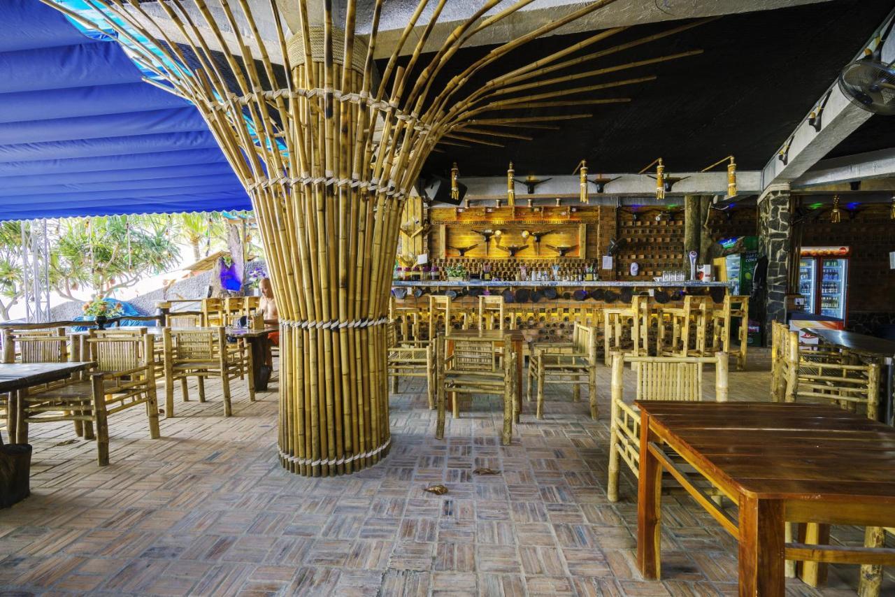 Lien Hiep Thanh Homestay & Beach Bar Фукуок Екстер'єр фото